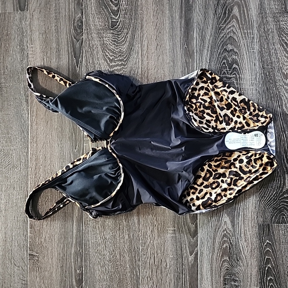 Ralph Lauren Animal-Print One-Piece Swimsuit - Picture 6 of 8